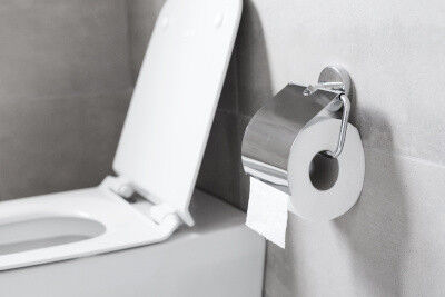 WC Abstand zu Toilettenpapier